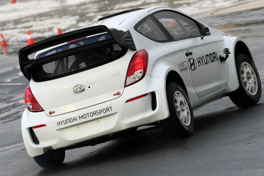  Hyundai i20 WRC 2012 года  (фото 22 из 72)